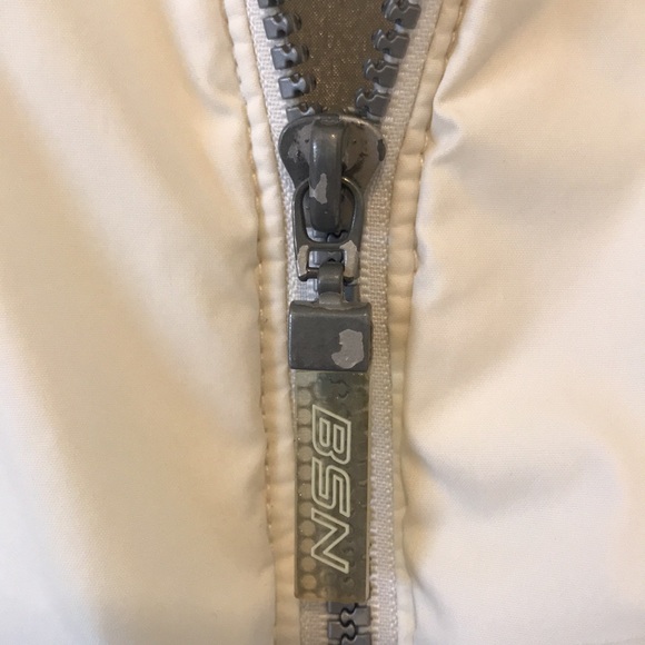 Bossini White Jacket - Picture 3 of 3